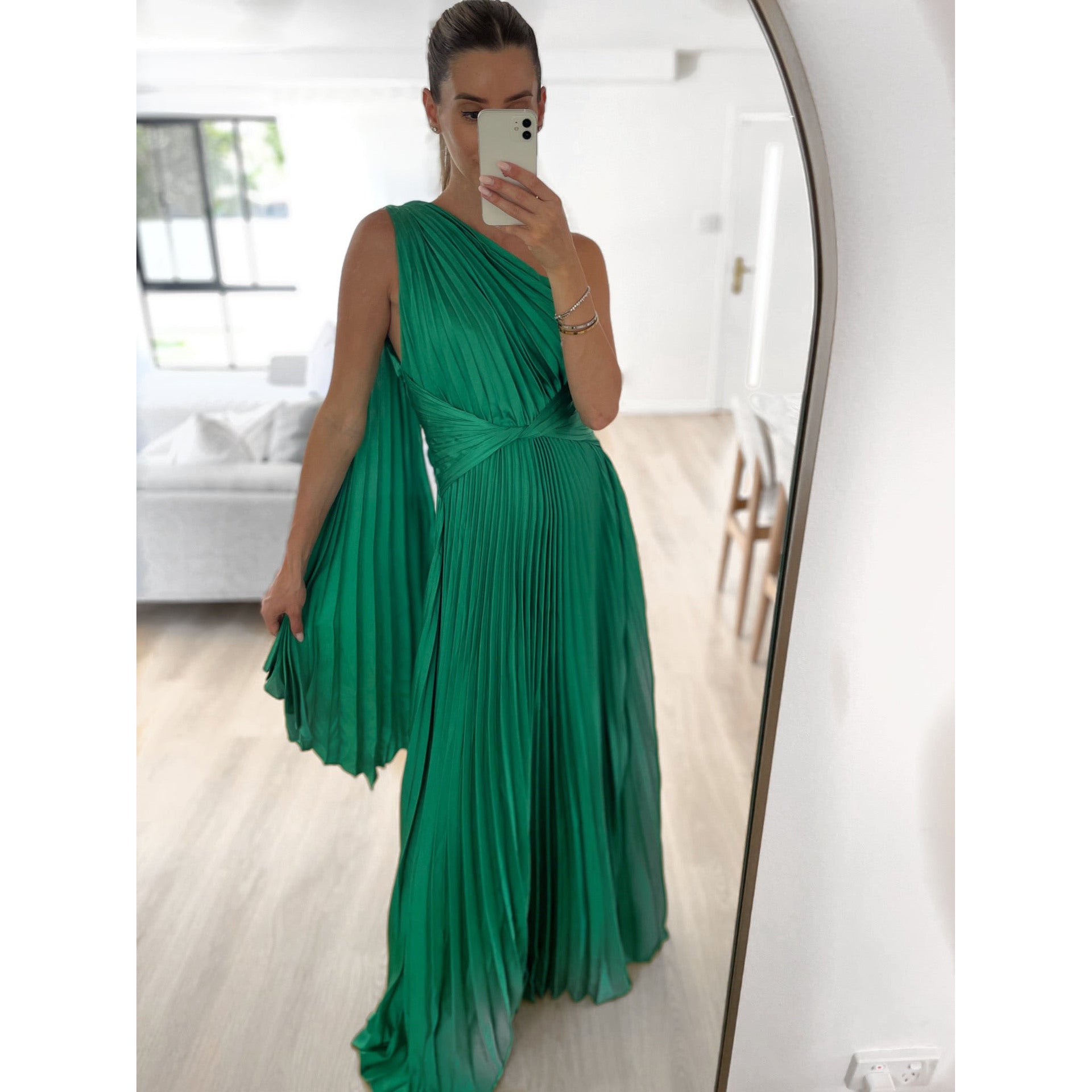Off-the-Shoulder Pleated Casual Dress