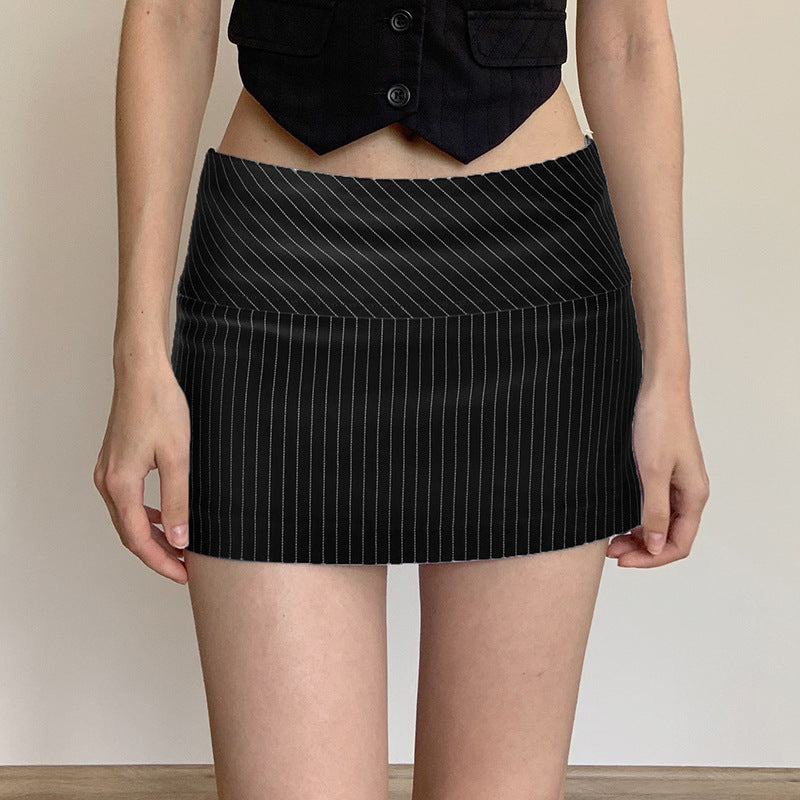 Leg-lengthening Low Waist Short Skirt