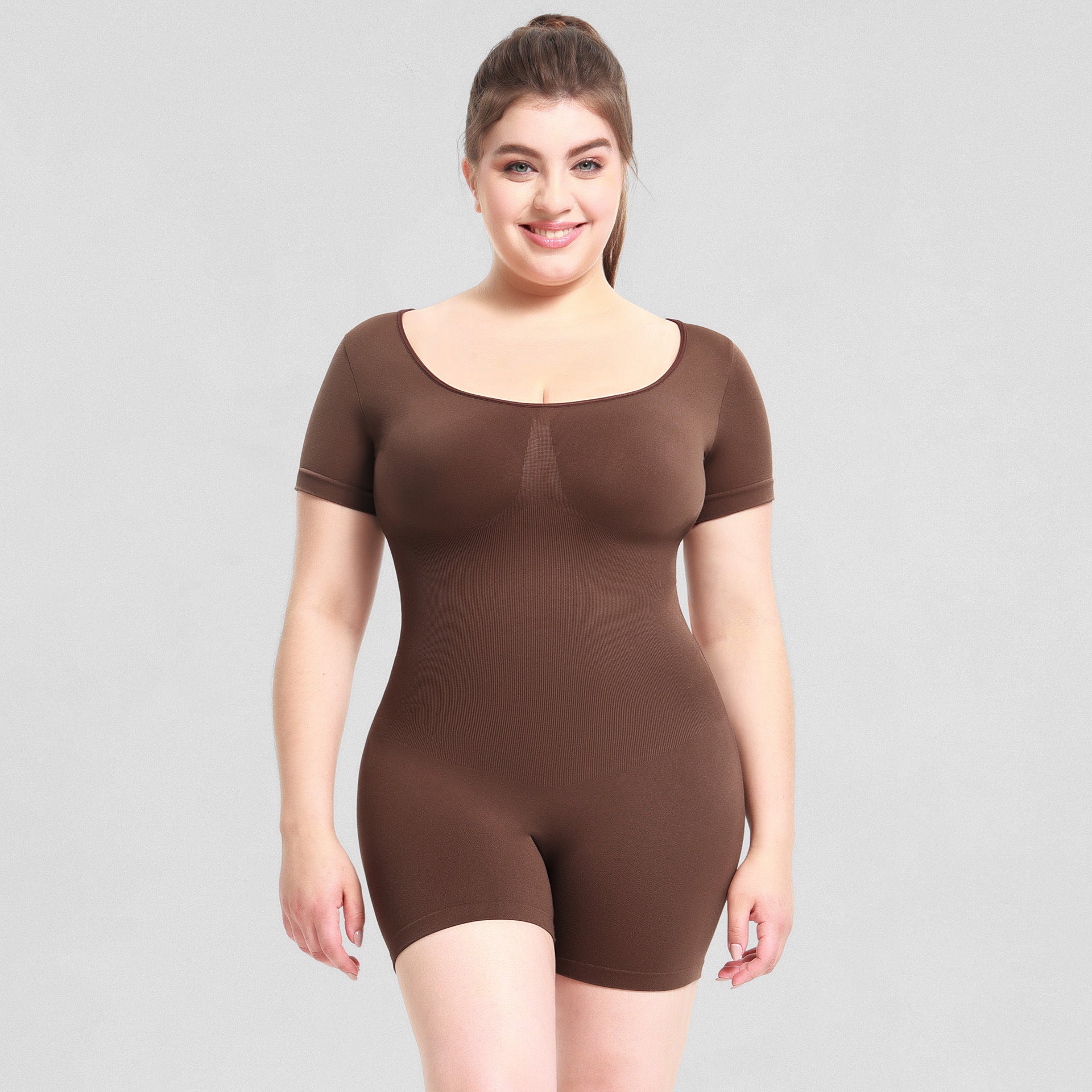 Waist-Cinching Bodysuit for Women Shapewear Short Sleeve Bodysuit with Butt-Lifting Effect